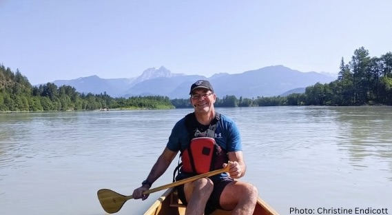 Francois Guay en canot.